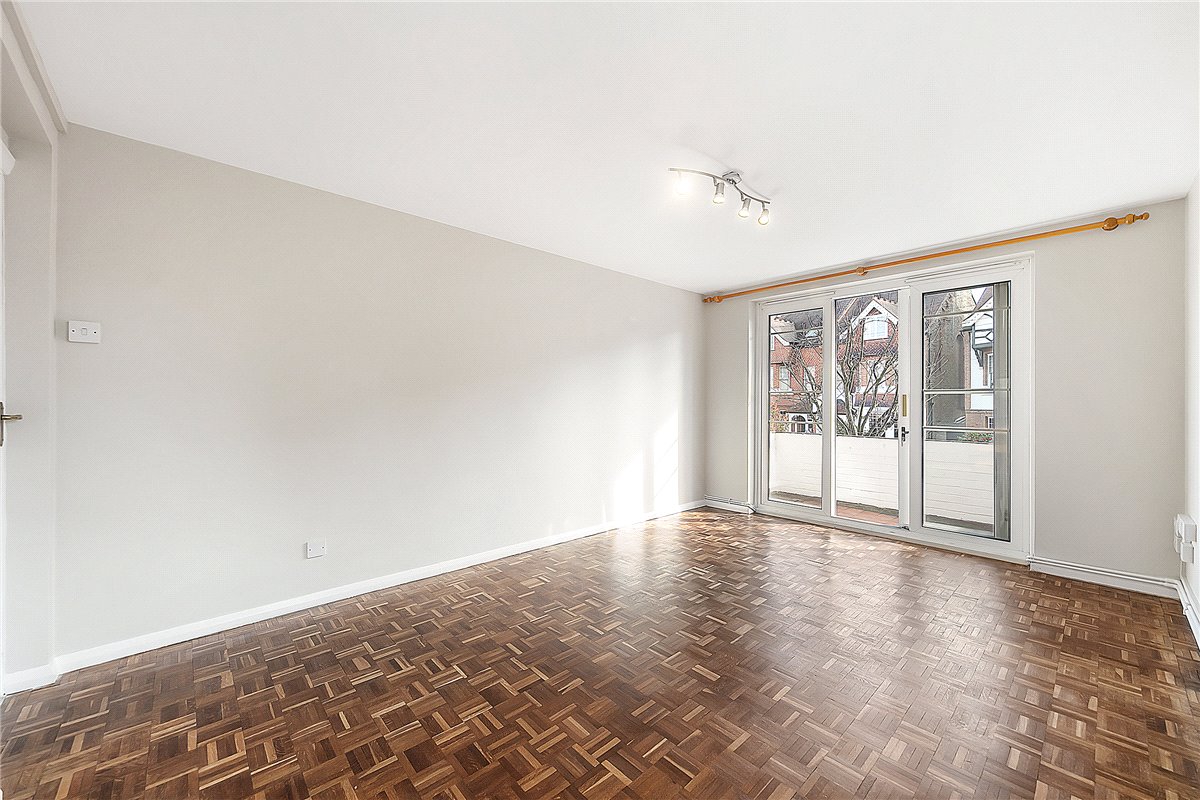 2 bedroom flat, The Hermitage, London SW13 - Let Agreed