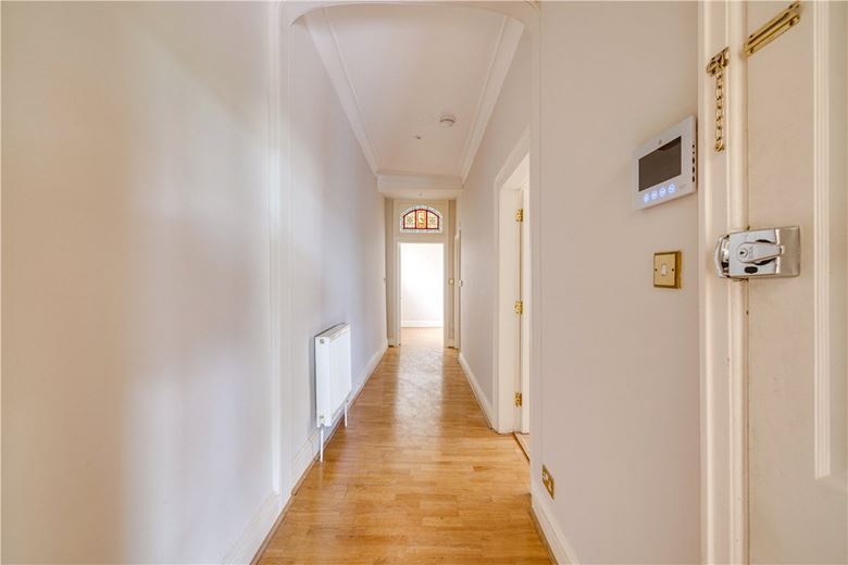 2 bedroom , Petersham Road, Richmond TW10 - Let Agreed