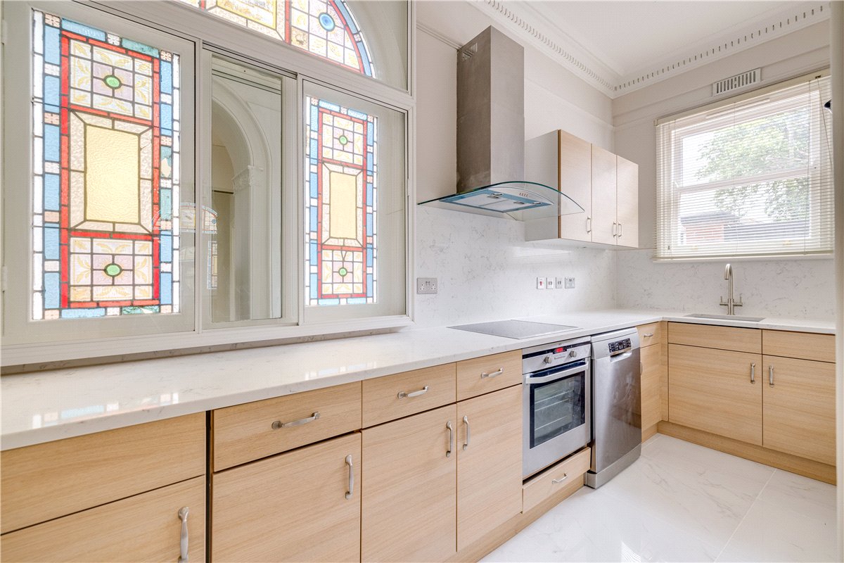 2 bedroom , Petersham Road, Richmond TW10 - Let Agreed