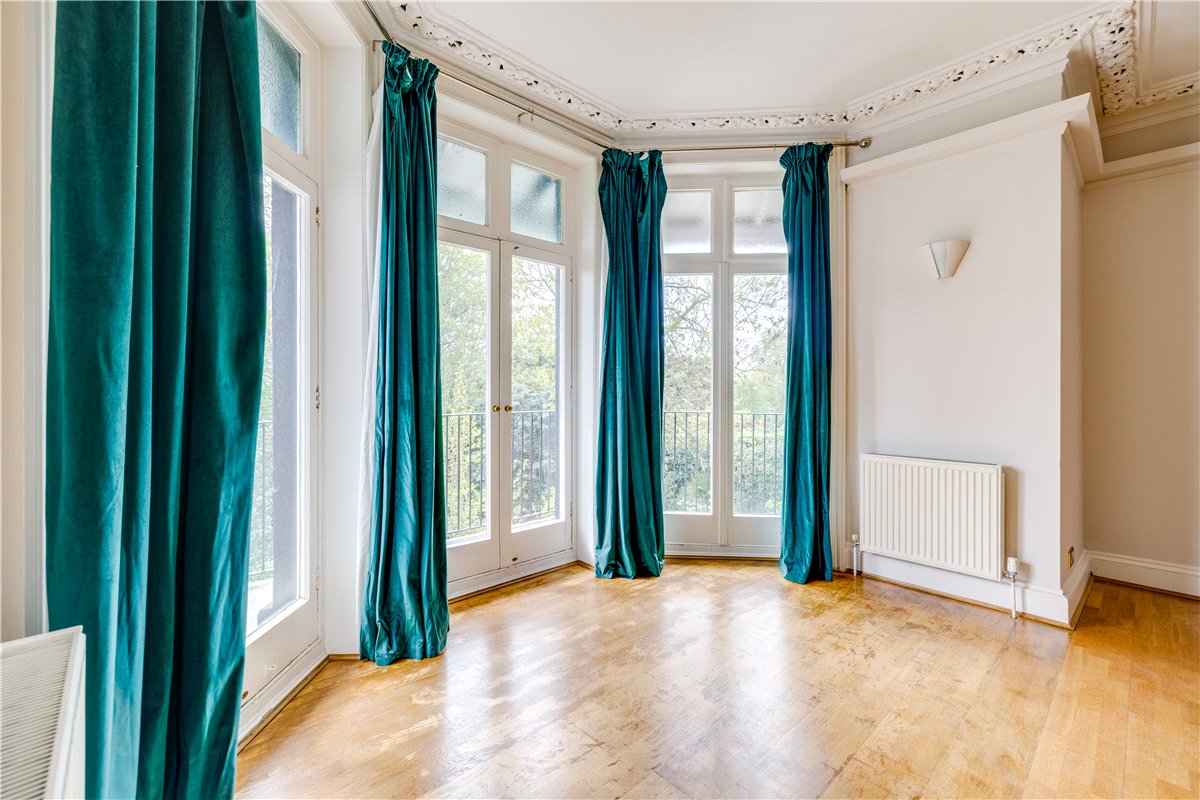 2 bedroom , Petersham Road, Richmond TW10 - Let Agreed
