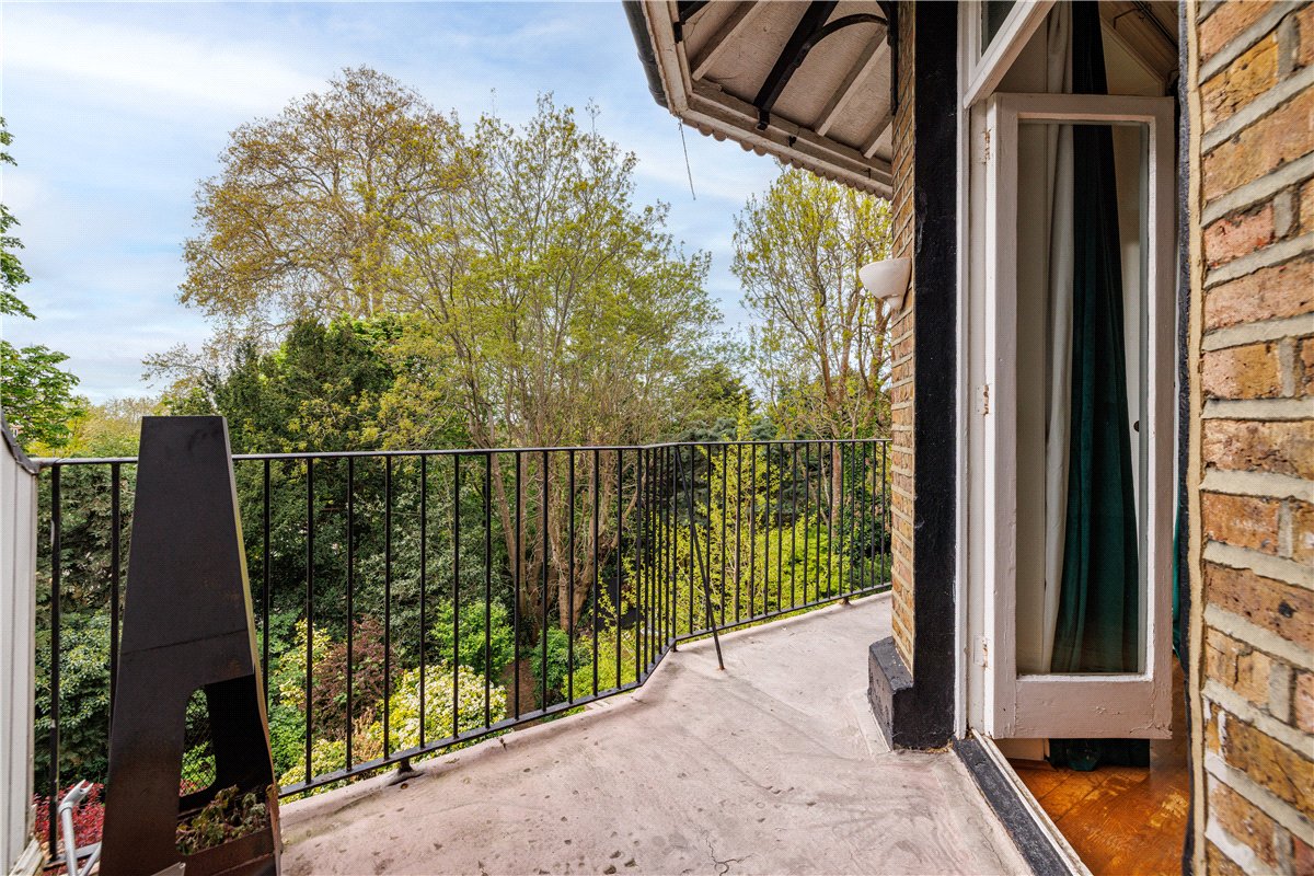 2 bedroom , Petersham Road, Richmond TW10 - Let Agreed