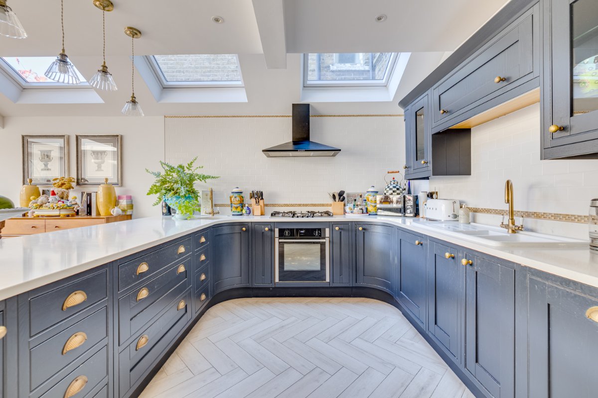 4 bedroom house, Grove Road, London SW13 - Available