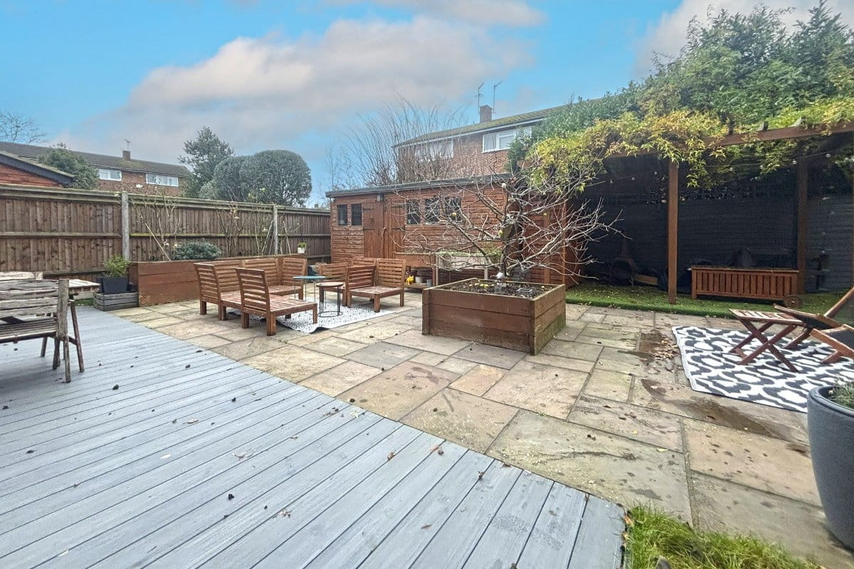 2 bedroom maisonette, Simpson Road, Richmond TW10 - Let Agreed