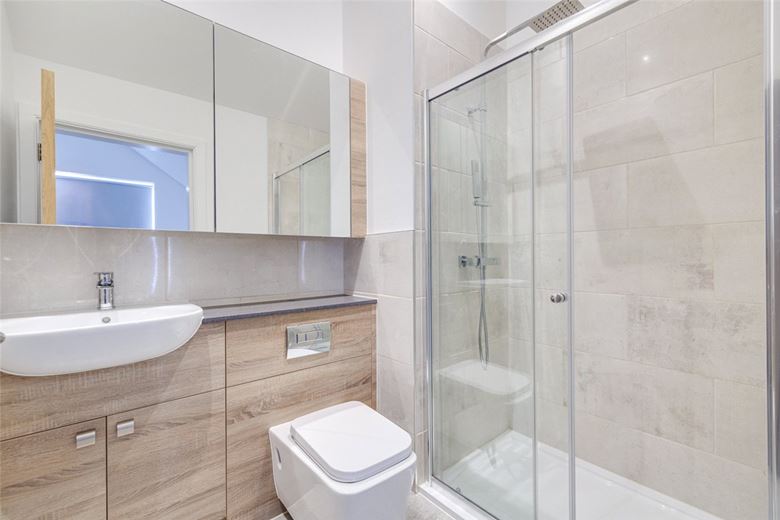 4 bedroom house, Lower Marsh Lane, Kingston upon Thames KT1