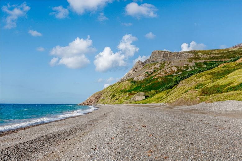 329 acres House, Llithfaen, Pwllheli LL53 - Available