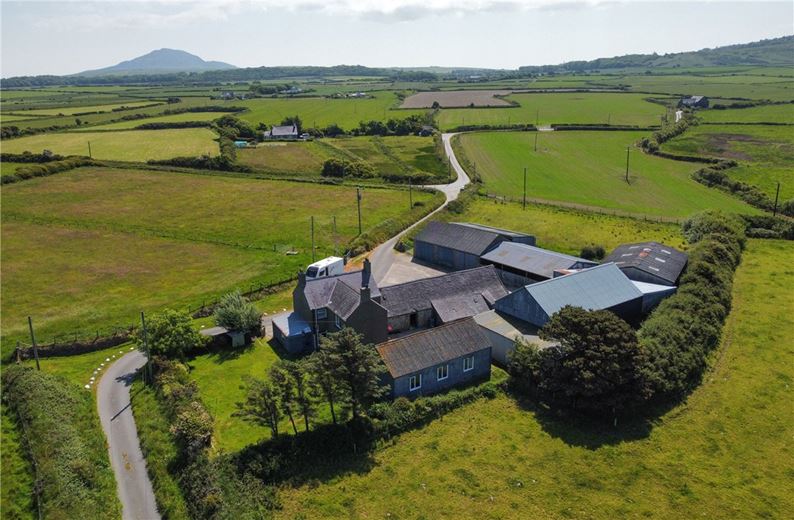 6 acres House, Tudweiliog, Pwllheli LL53 - Available