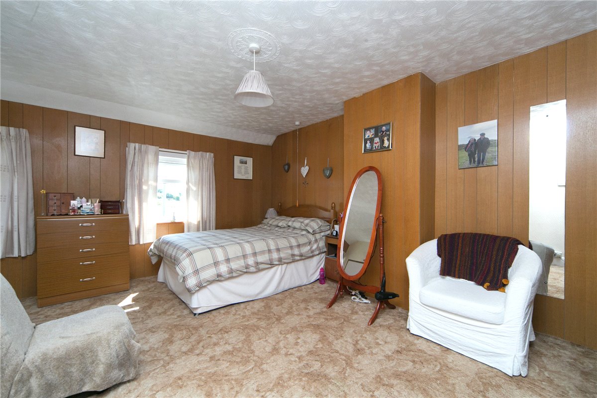 6 acres House, Tudweiliog, Pwllheli LL53 - Available