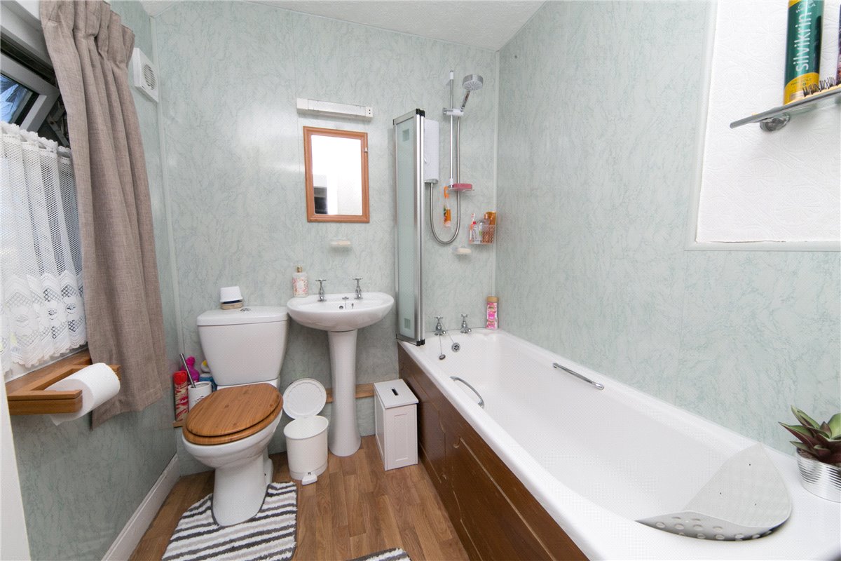 6 acres House, Tudweiliog, Pwllheli LL53 - Available