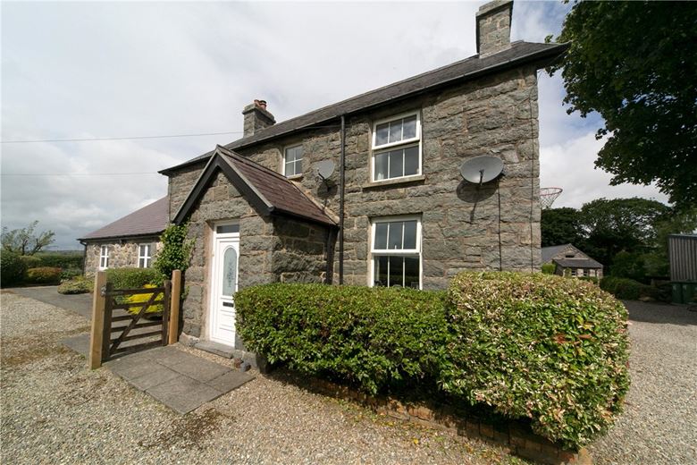  bedroom house, Sarnau, Bala LL23 - Available