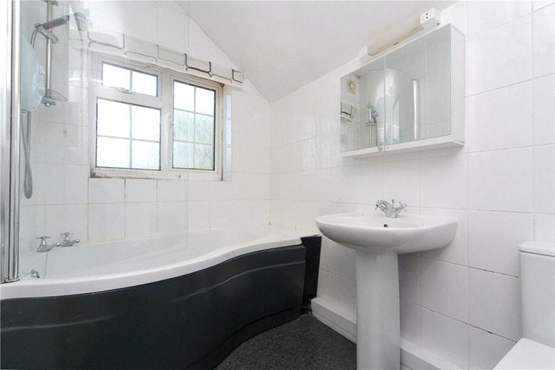 73 acres House, Llanfairtalhaiarn, Abergele LL22 - Available