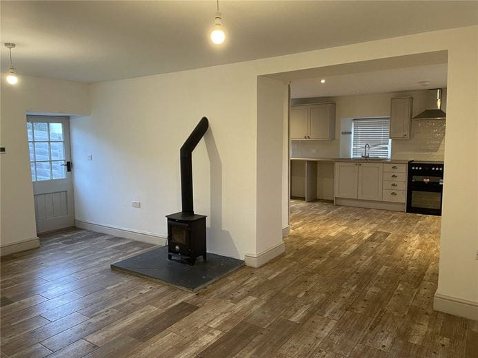  bedroom cottage, Ffordd Bodnant Uchaf, Eglwysbach LL28 - Available