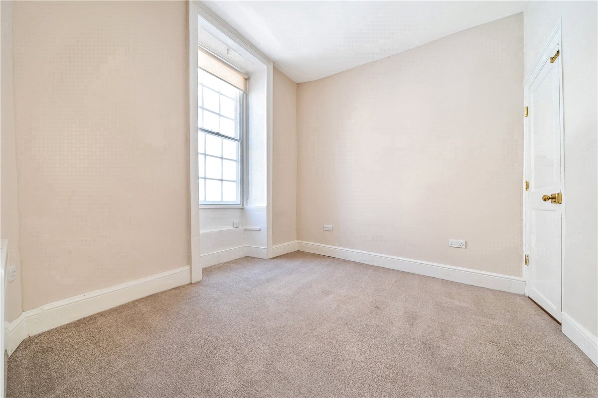 1 bedroom flat, Westgate Street, Bath BA1 - Let Agreed