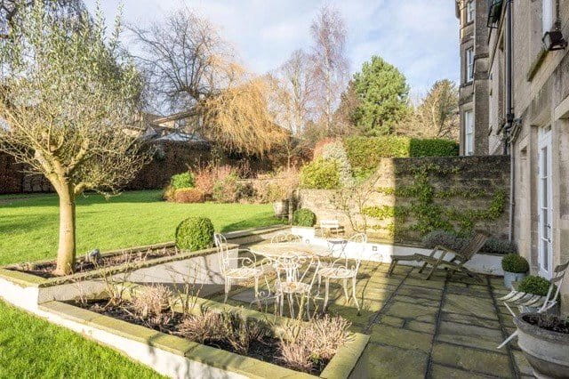 3 bedroom flat, Allenby House South, Lansdown Road BA1