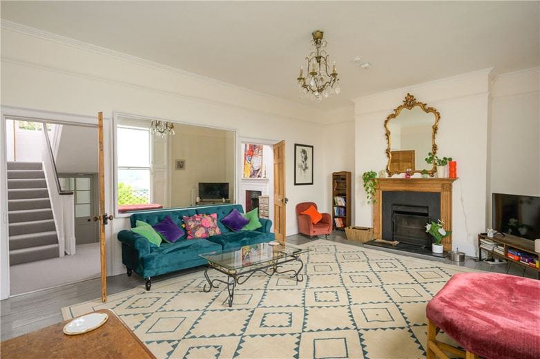 5 bedroom house, Upper Camden Place, Bath BA1 - Let Agreed