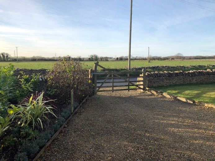 1 bedroom cottage, Norley Lane, Tormarton GL9