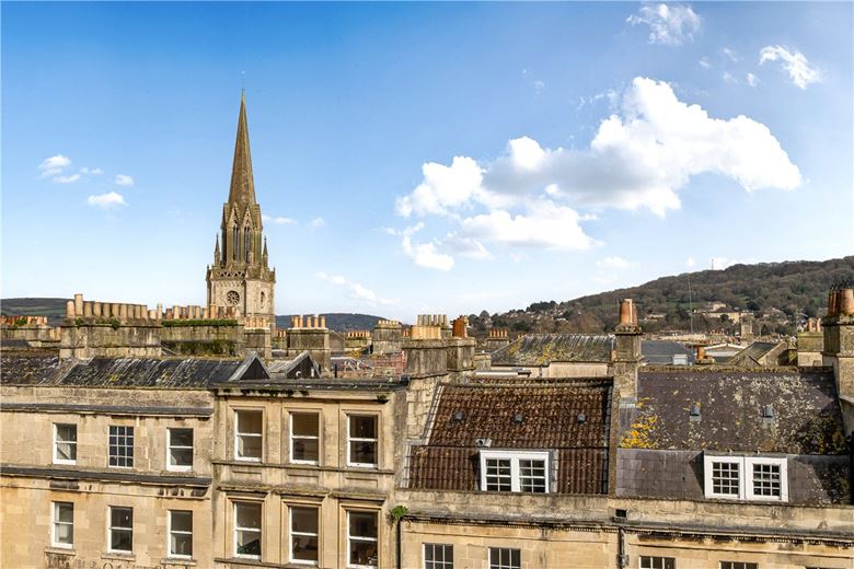 1 bedroom flat, Old Bond Street, Bath BA1 - Available