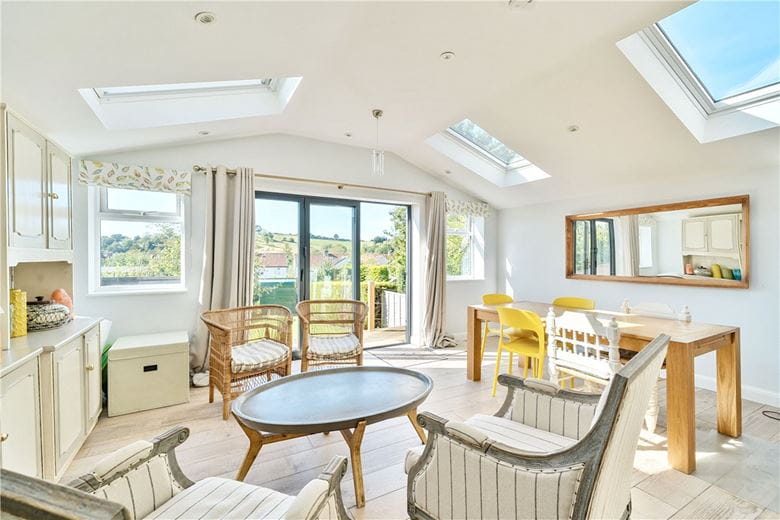 3 bedroom house, Haviland Grove, Bath BA1