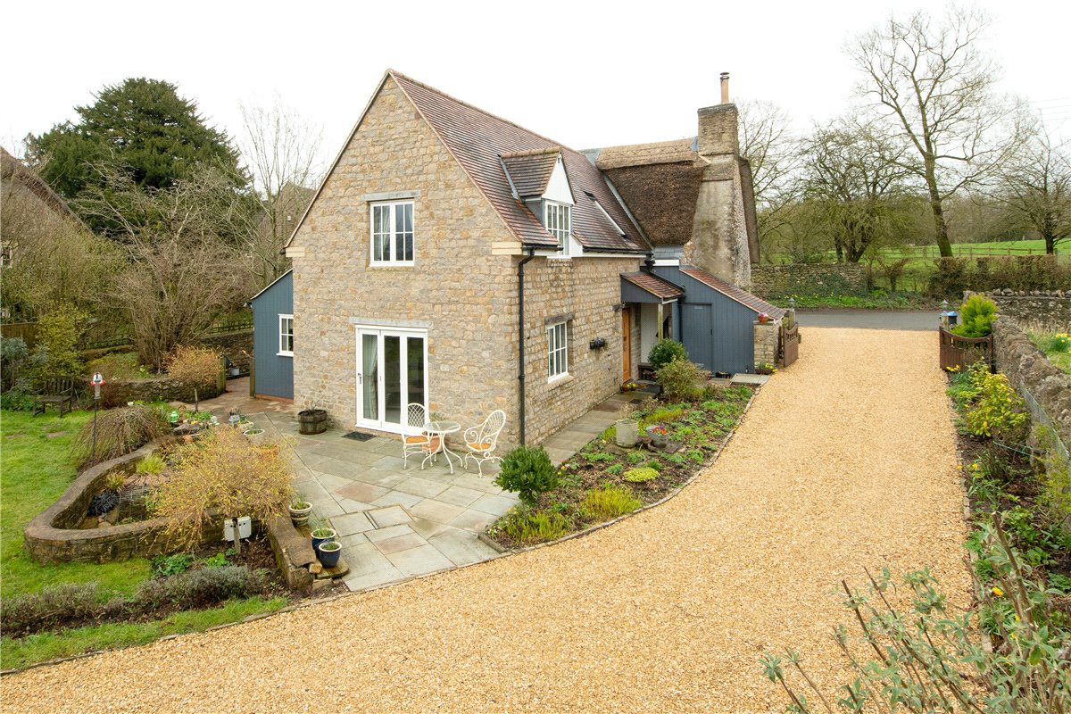 3 bedroom house, Mells Green, Mells BA11 - Available