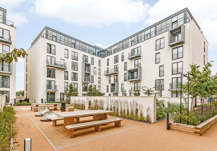 2 bedroom flat, Midland Road, Bath BA2