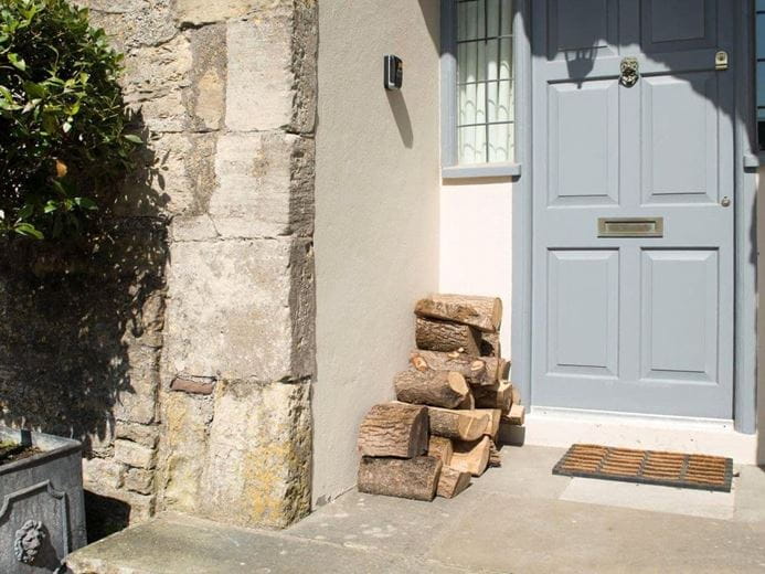 4 bedroom house, Cold Ashton, Chippenham SN14 - Available