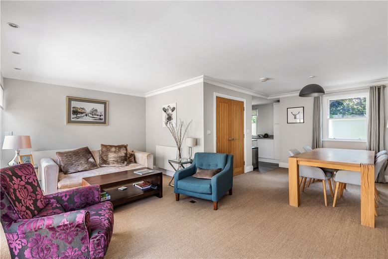3 bedroom house, Crescent Lane, Bath BA1 - Let Agreed