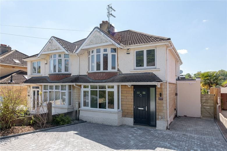 3 bedroom house, Newbridge Road, Bath BA1