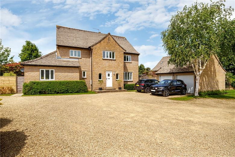 4 bedroom house, Woodlands, Pickwick SN13