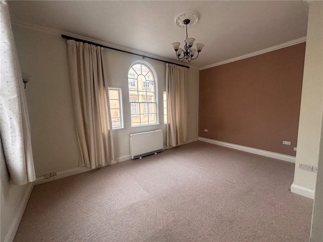 1 bedroom flat, Chatham Row, Bath BA1