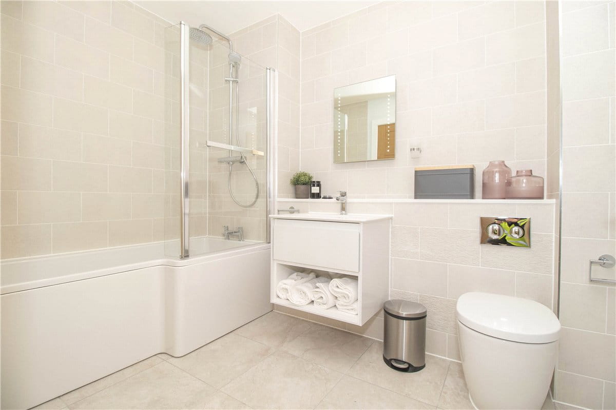 2 bedroom flat, Temple Street, Keynsham BS31 - Let Agreed