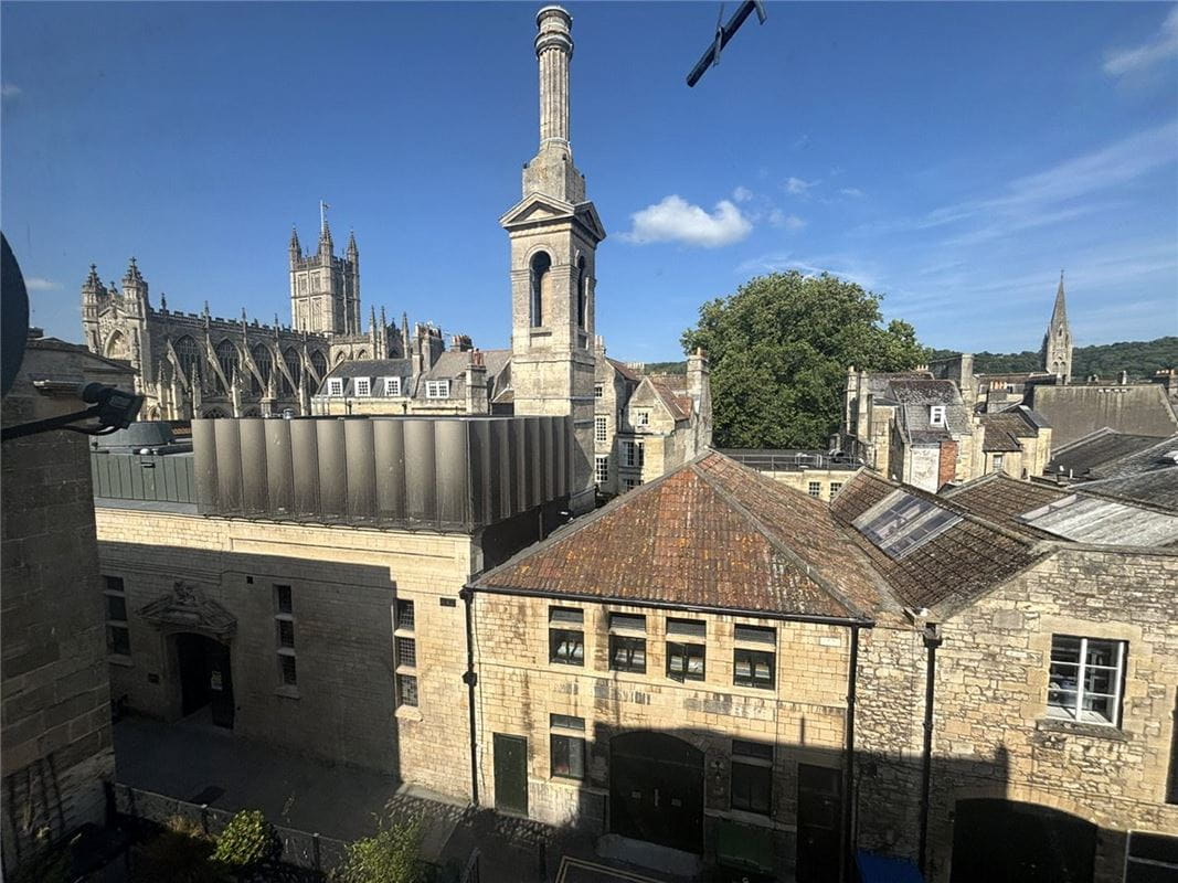 1 bedroom flat, Stall Street, Bath BA1 - Let Agreed