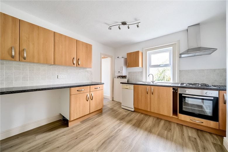 2 bedroom flat, Ashley Avenue, Bath BA1 - Available