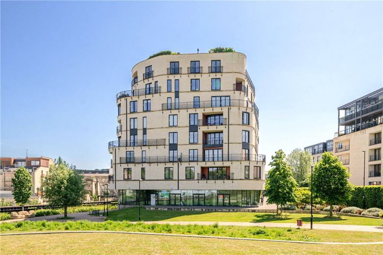 2 bedroom flat, Victoria Bridge Road, Bath BA2