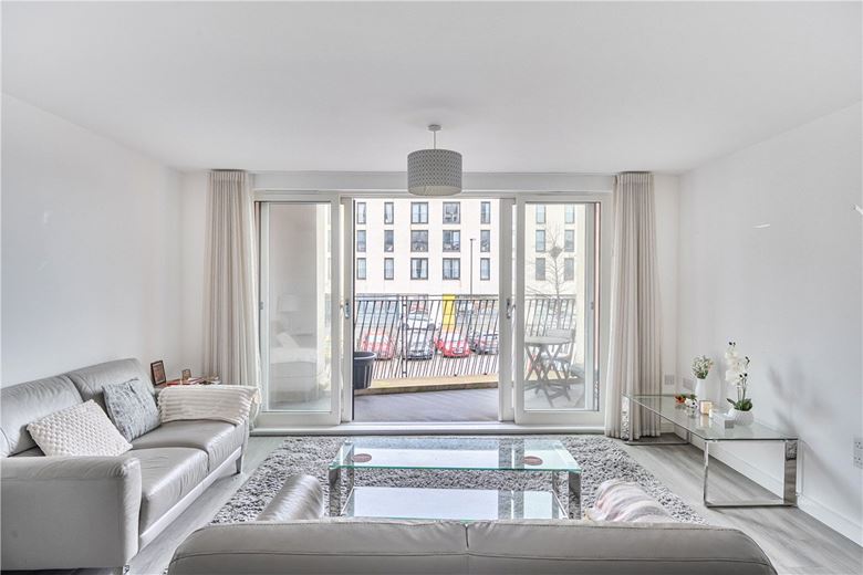 1 bedroom flat, Midland Road, Bath BA2