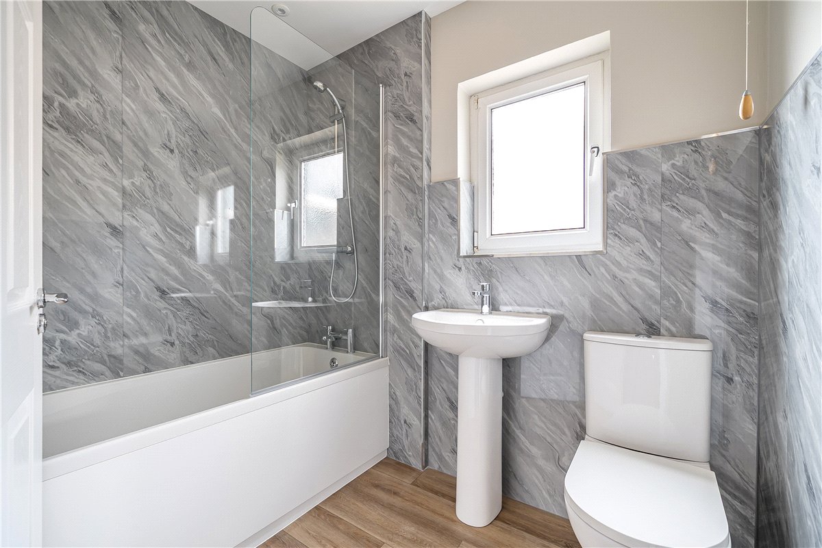 3 bedroom house, King Edward Road, Bath BA2 - Available