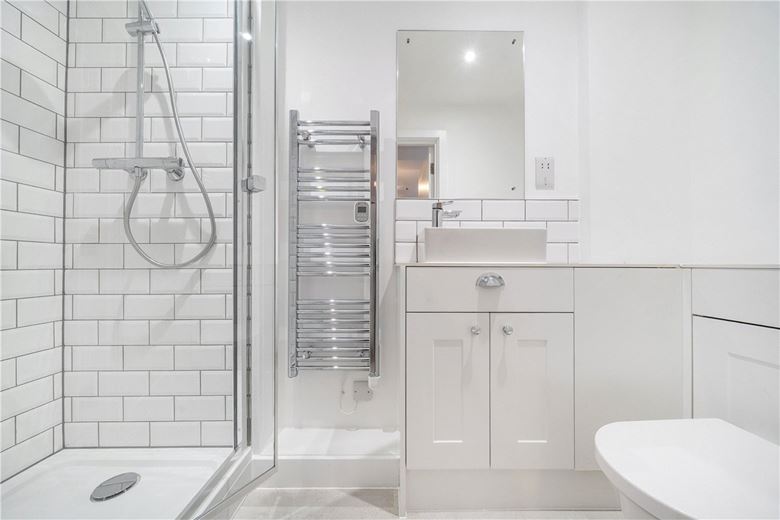 2 bedroom flat, Palace Yard Mews, Bath BA1 - Available