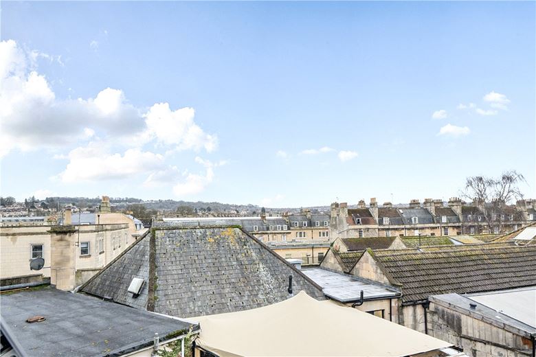 2 bedroom flat, Palace Yard Mews, Bath BA1 - Available