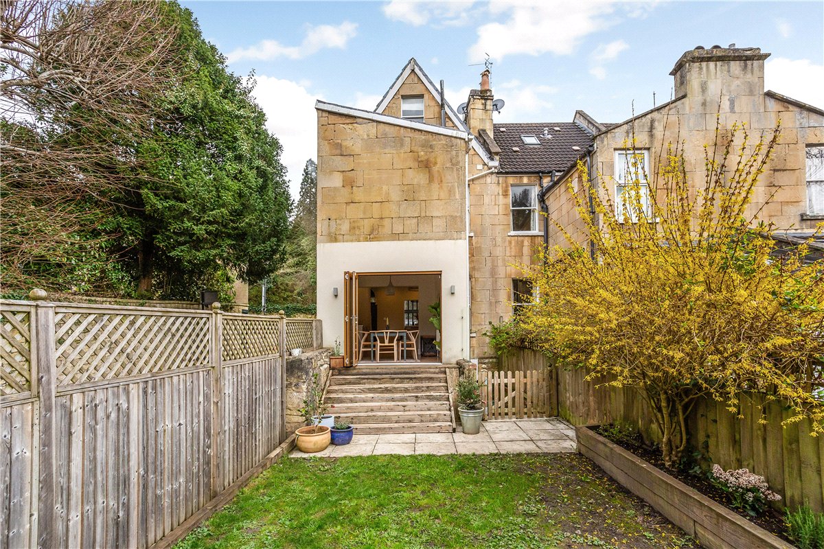 3 bedroom house, Daisy Bank, Bath BA2 - Available