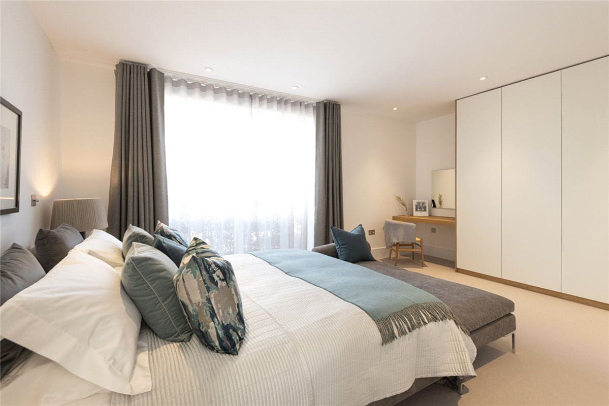 2 bedroom flat, Granville Court, Granville Road BA1