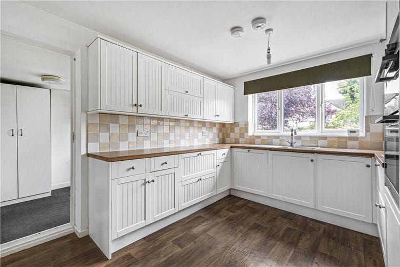 4 bedroom house, Butler Close, Kenilworth CV8 - Available