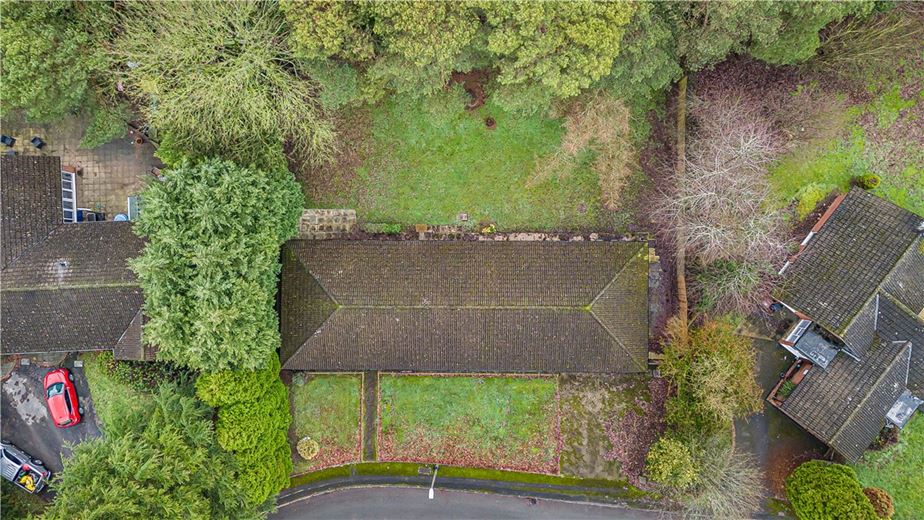 5 bedroom house, Pool Meadow Close, Solihull B91 - Available