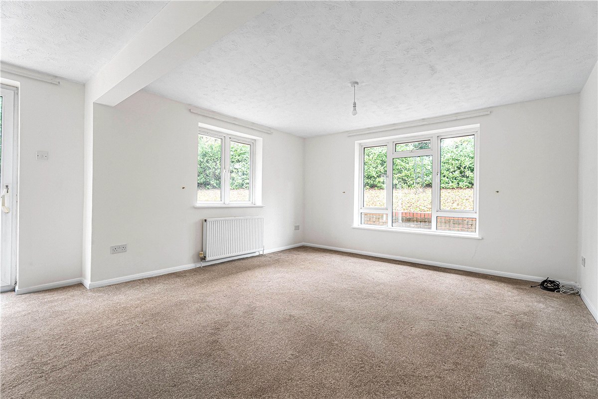 4 bedroom bungalow, South Street, Wendover HP22 - Let Agreed