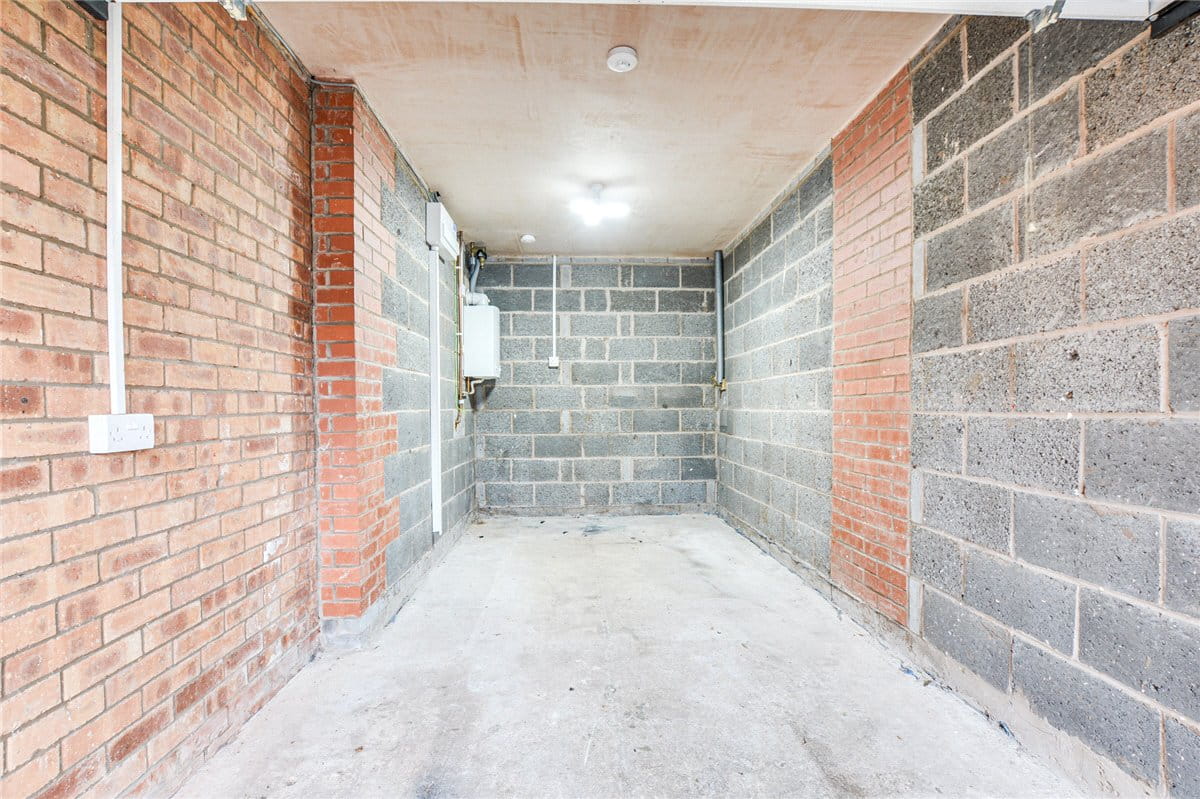 3 bedroom house, Burton Grove, Leighton CW1 - Let Agreed