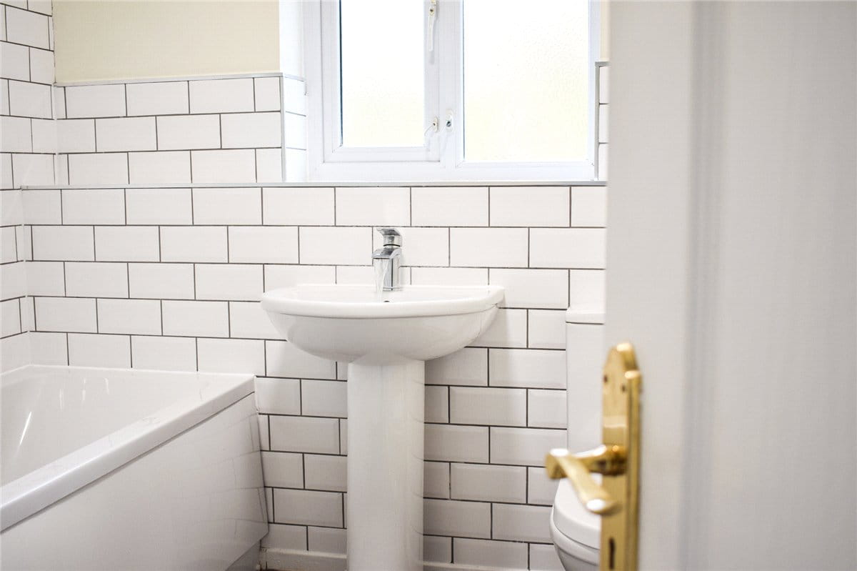 3 bedroom house, Burton Grove, Leighton CW1 - Let Agreed