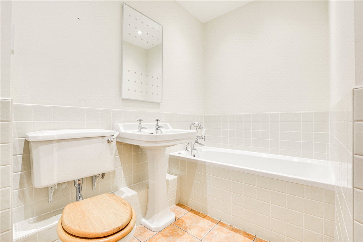 3 bedroom , Bowden View Lane, Mere WA16 - Under Offer