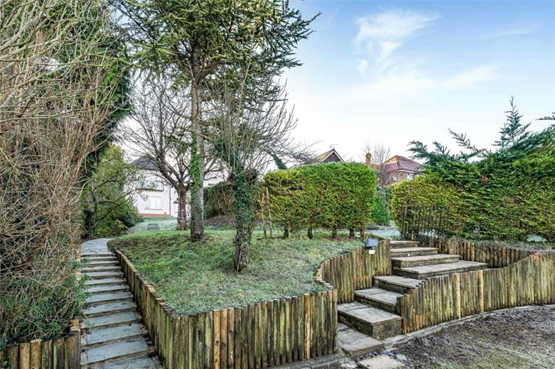 5 bedroom house, Ellesborough Road, Wendover HP22 - Available