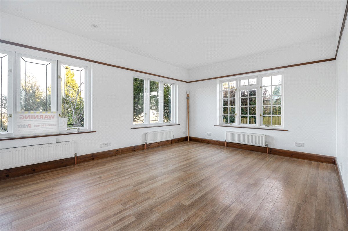 5 bedroom house, Ellesborough Road, Wendover HP22 - Available