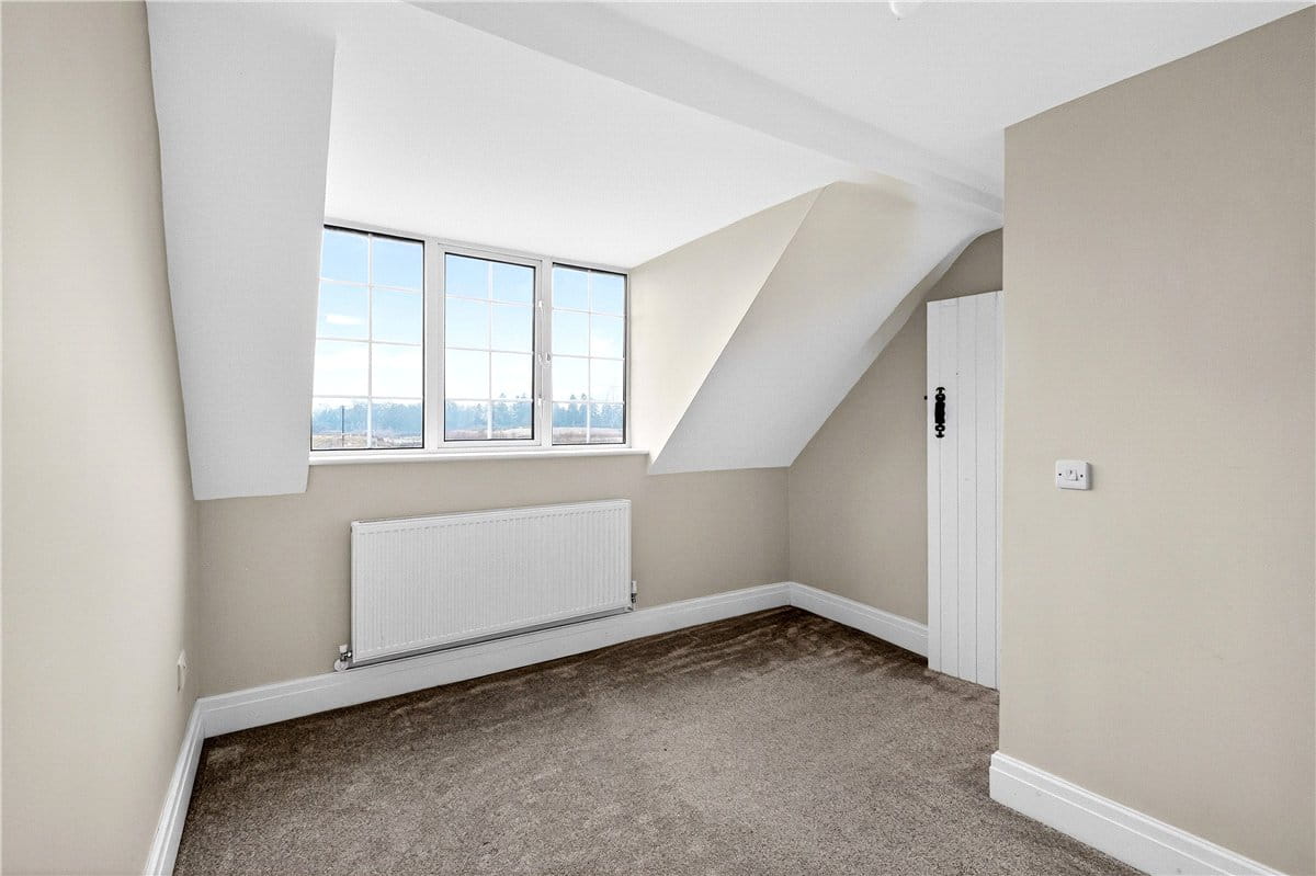 5 bedroom house, Shaw Lane, Hanch WS13 - Available