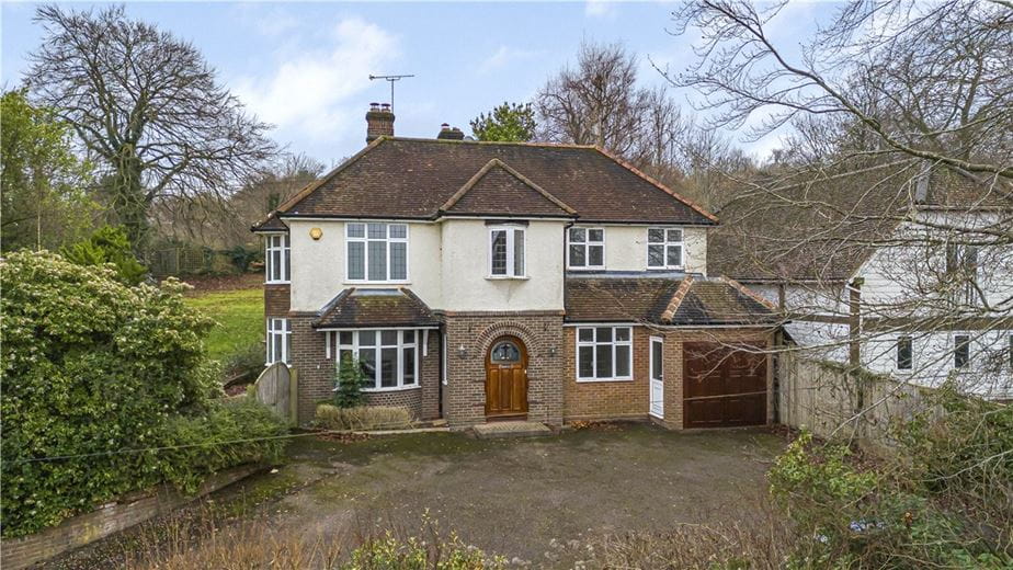 5 bedroom house, Ellesborough Road, Wendover HP22 - Available