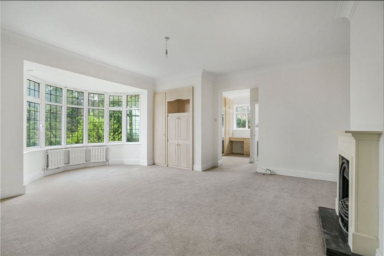 5 bedroom house, Ellesborough Road, Wendover HP22 - Available