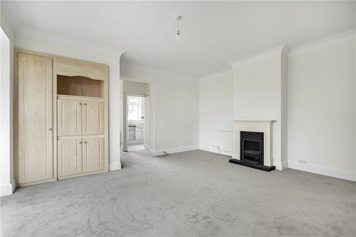 5 bedroom house, Ellesborough Road, Wendover HP22 - Available